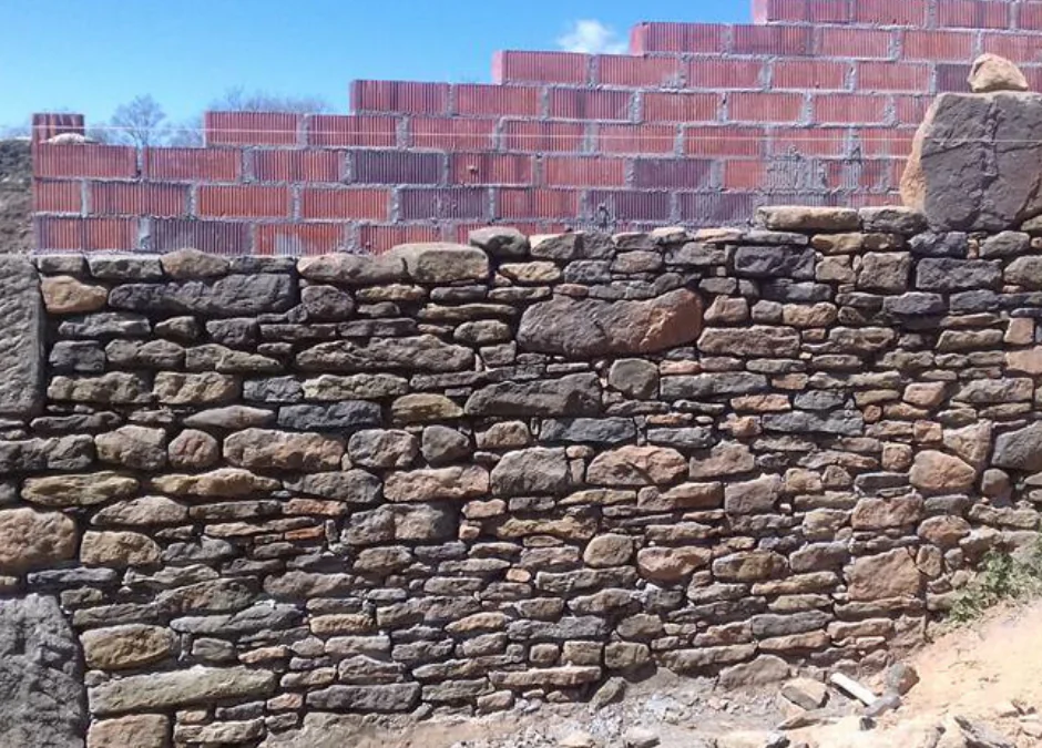 Reformes d’habitatges amb pedra natural: ofici i durabilitat
